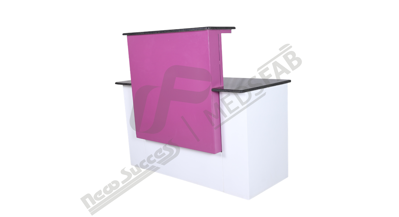 3238 RECEPTION COUNTERS / NURSING STATIONS